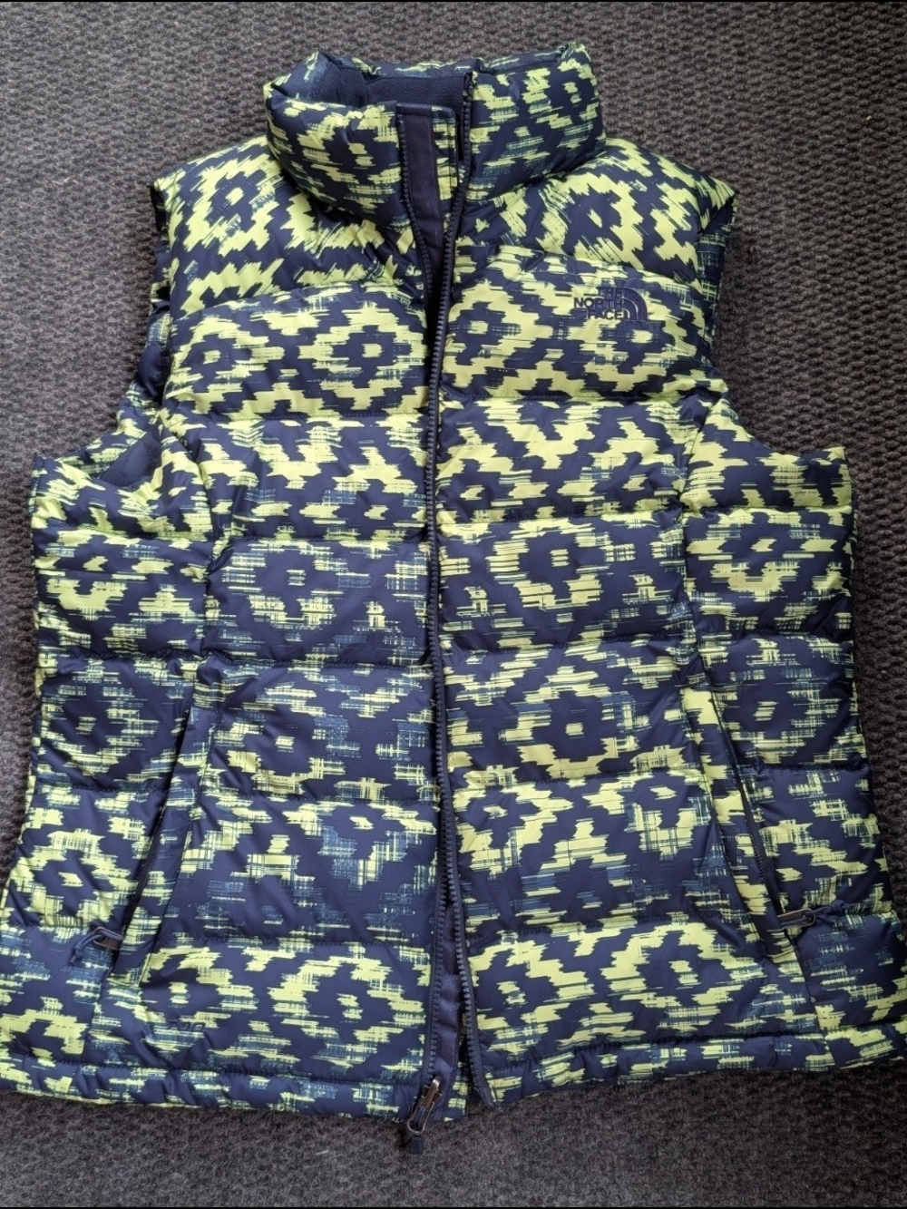 The North Face Women's Nuptse 2 Puffer Vest Size L